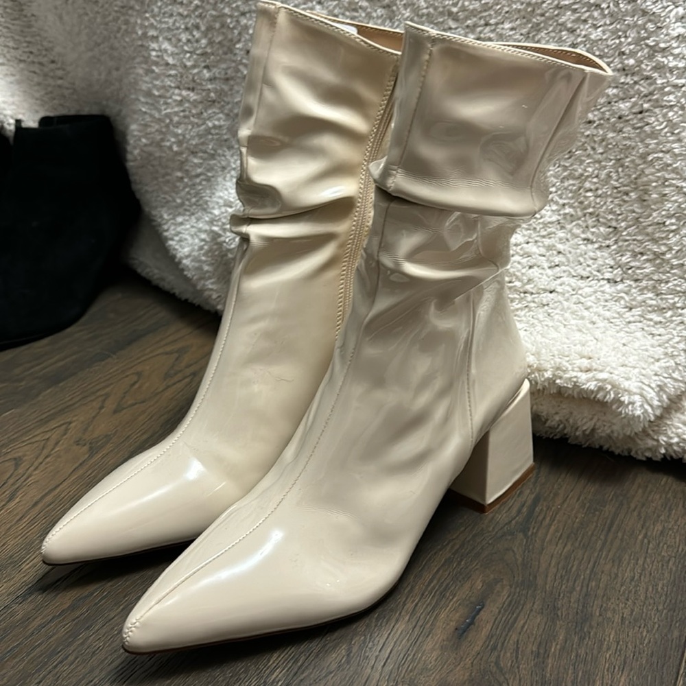 NWOT Leather Boots Square Heel